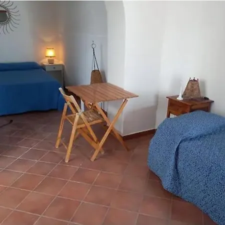 Couette-café La Casa Di Zeffiro Malfa (Salina)