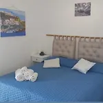 La Casa Di Zeffiro Malfa (Salina)