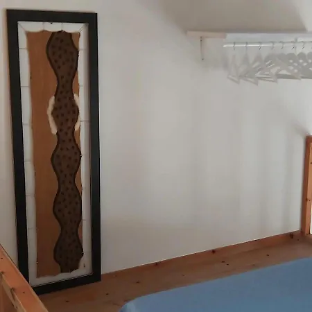 La Casa Di Zeffiro Malfa (Salina)