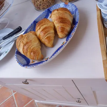 La Casa Di Zeffiro * Malfa (Salina)