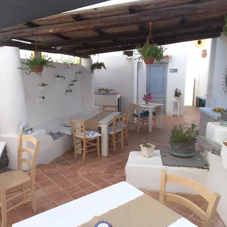 La Casa Di Zeffiro Bed & Breakfast *