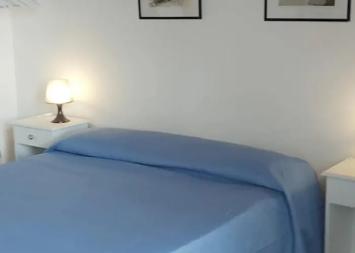 La Casa Di Zeffiro B&B 말파