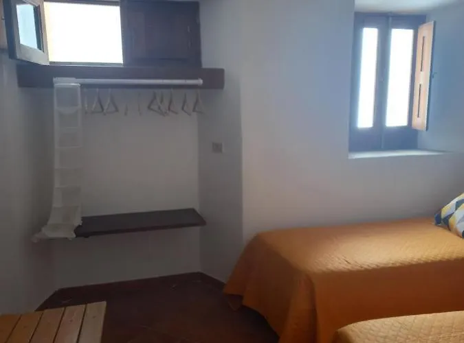 La Casa Di Zeffiro 말파