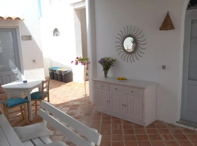 La Casa Di Zeffiro B&B